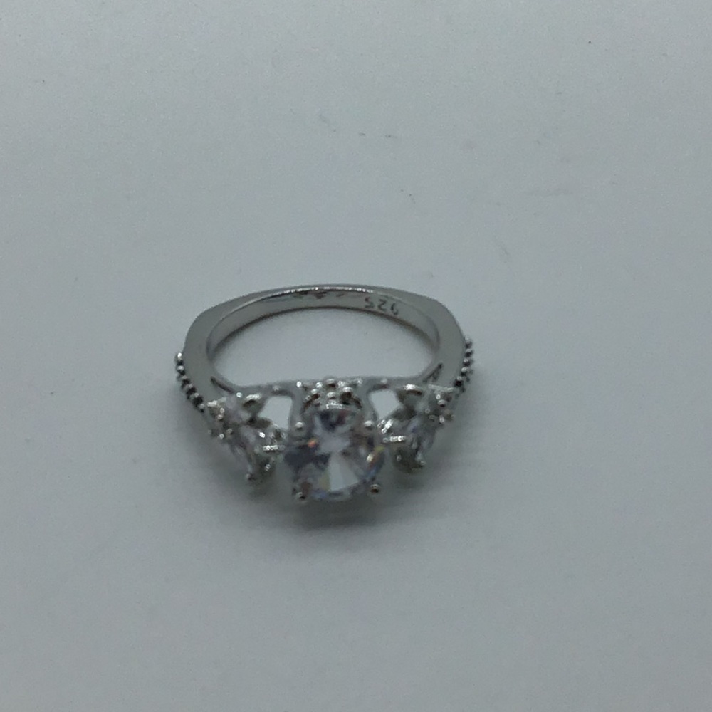 New white crystal fashion engagement ring size 7 - Picture 5 of 16